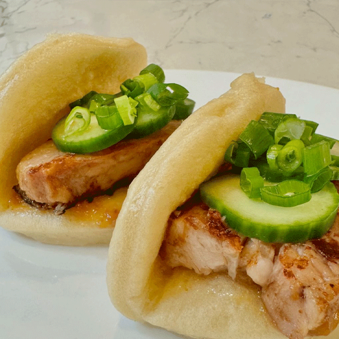 PORK STEAMED BUNS